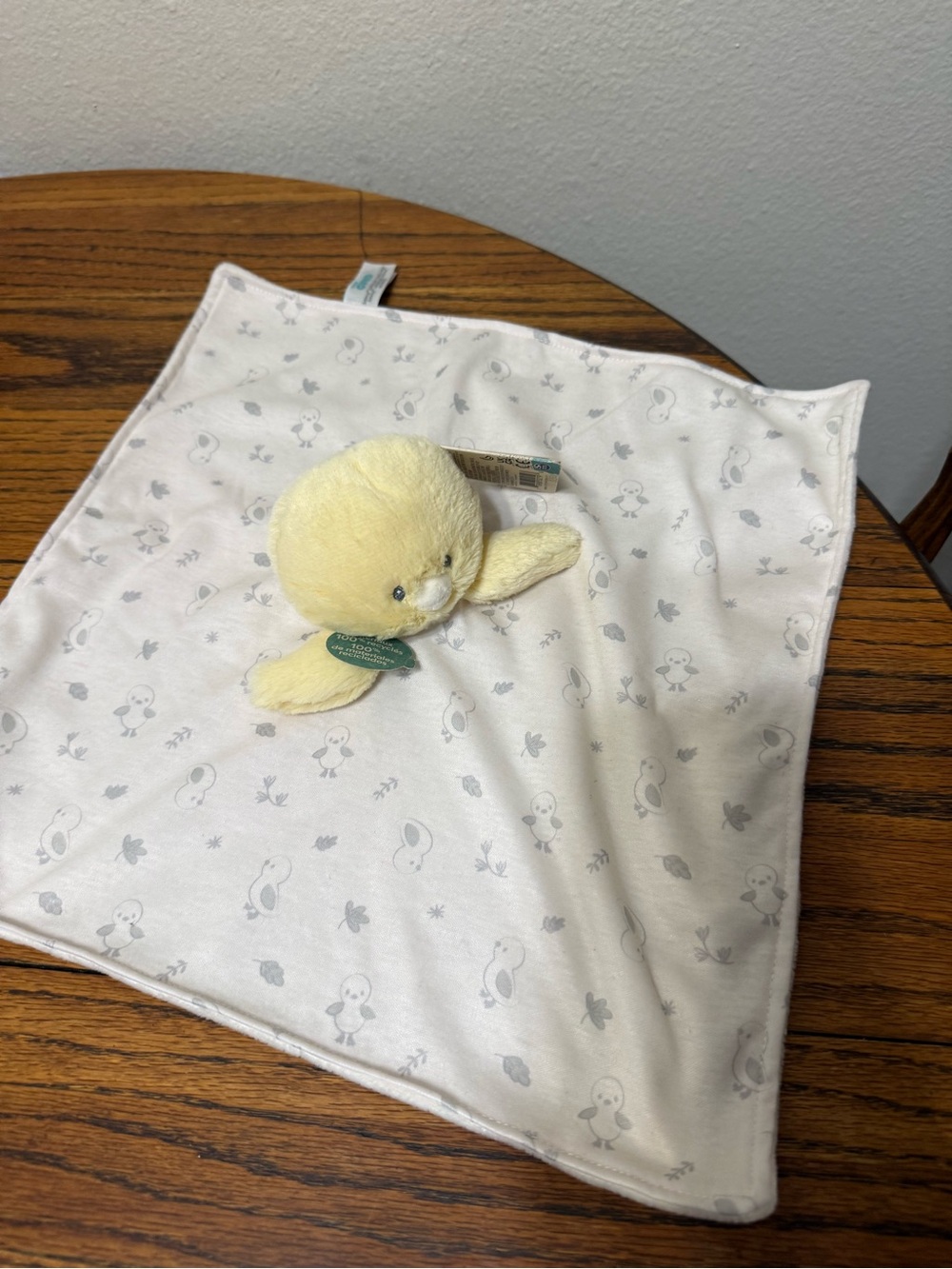 Baby gund security blanket Lovey on White Baby Security Blanket